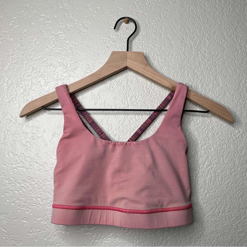 Lululemon Energy Bra Strappy Cross-Strap Sports Bra Size 6 - Picture 3 of 14